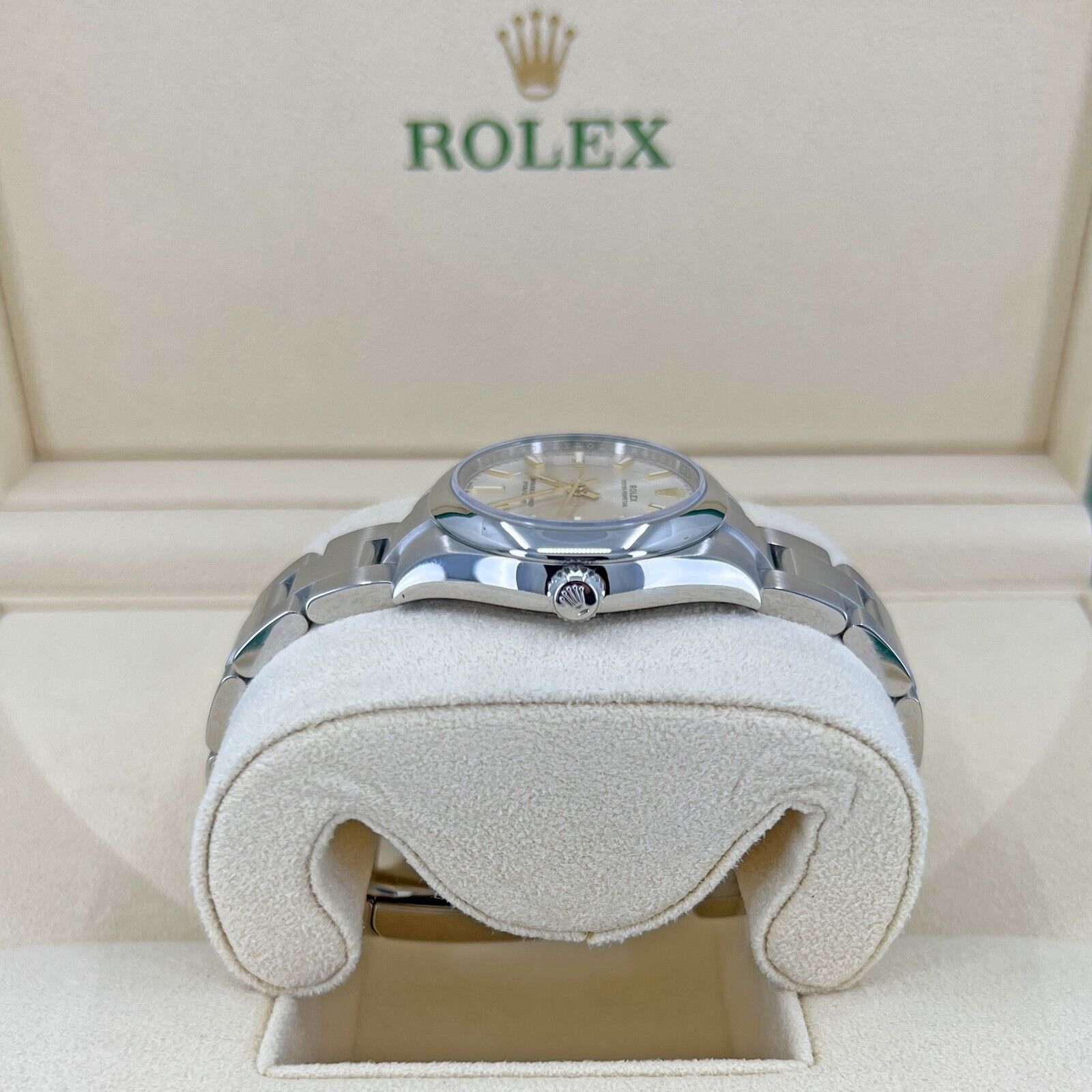 Rolex Oyster Perpetual Oystersteel, 31mm, Silver Dial, Ref# 277200-0001, Right