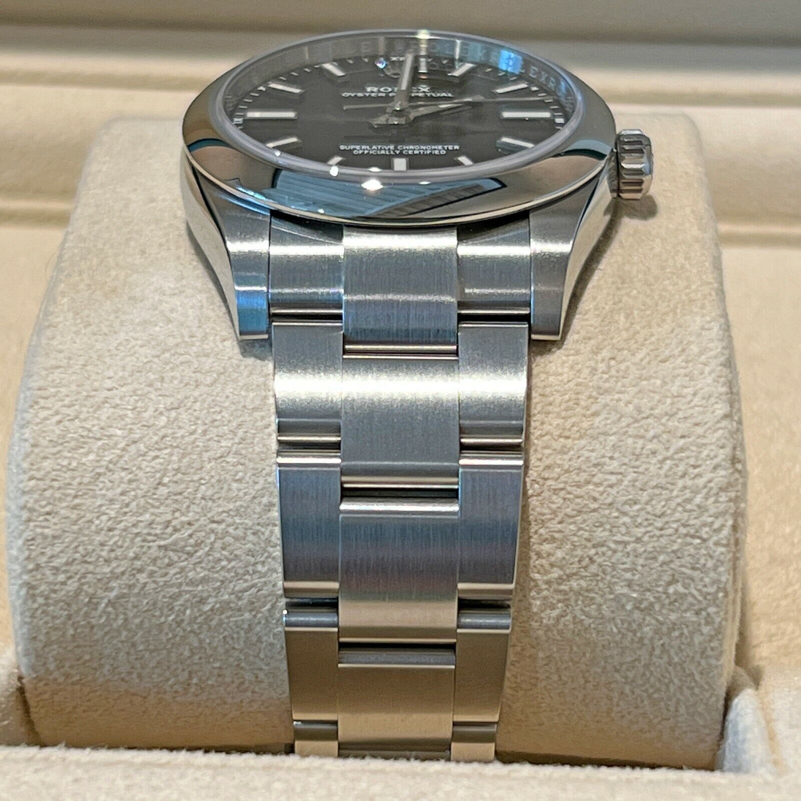 Rolex oyster perpetual 34mm black 2025
