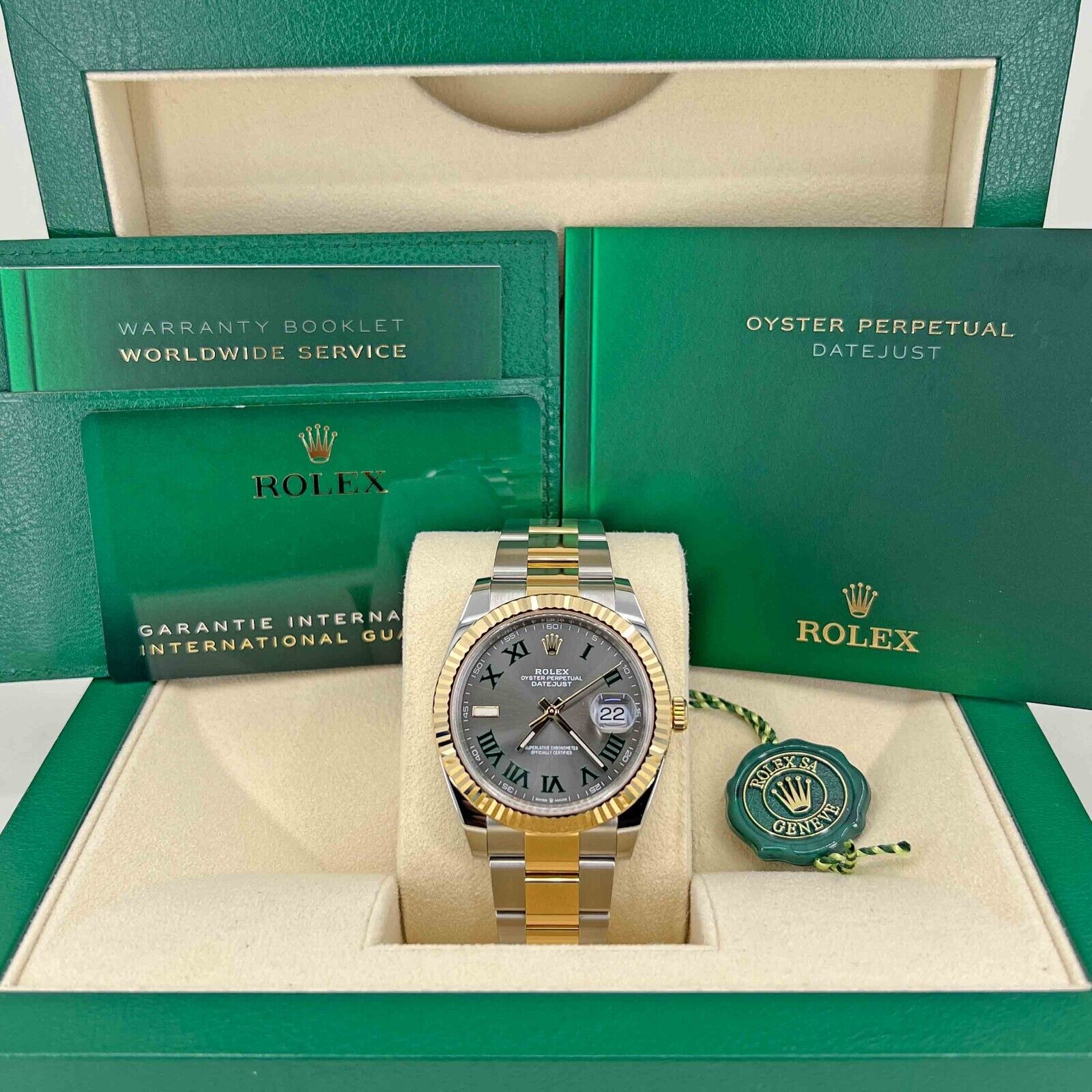 Rolex Datejust, 41mm, Wimbledon, 18k Yellow Gold and Stainless Steel, Oyster, Fluted, 126333-0019