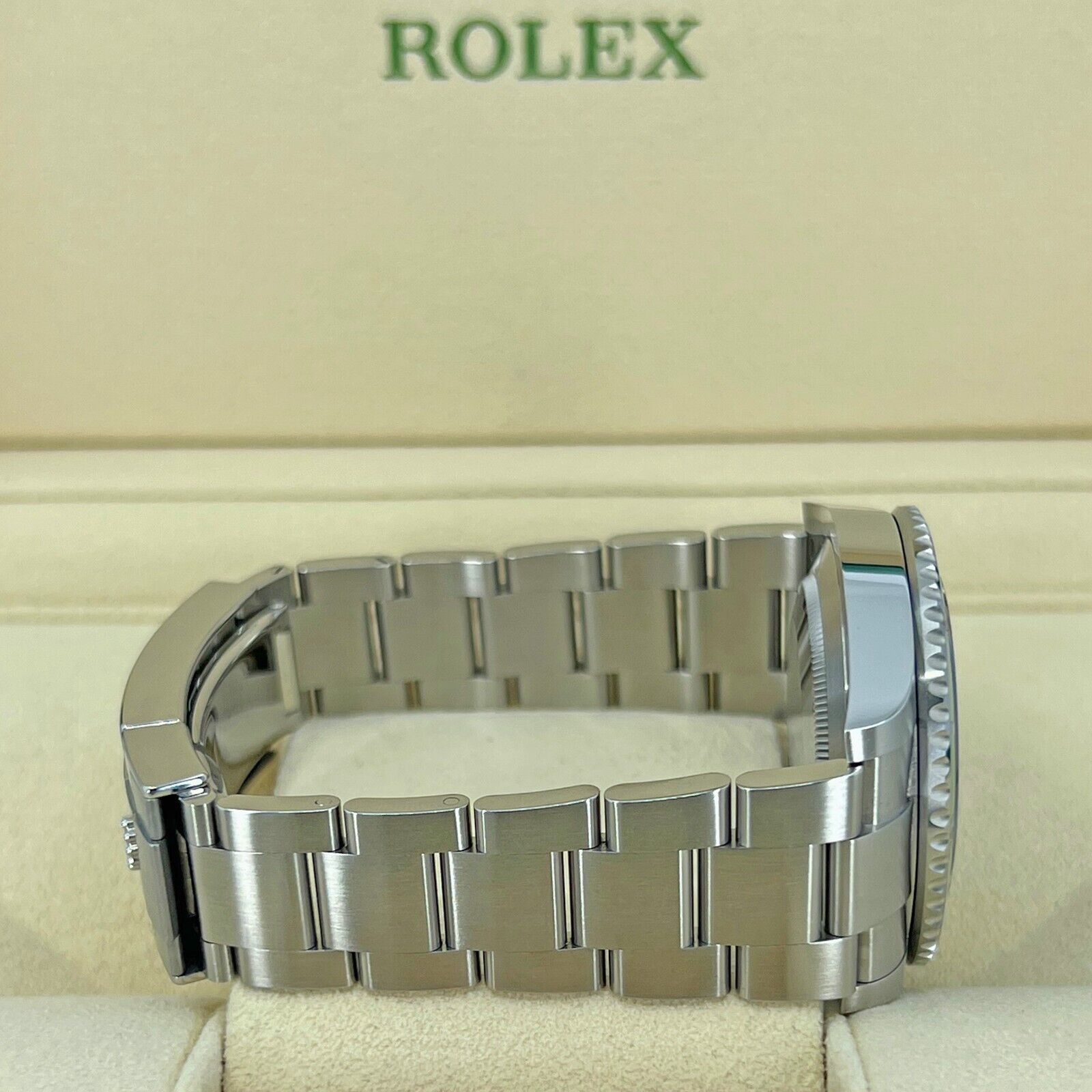 J37983: Rolex Submariner 41 Starbucks, Ref. 126610LV, Unworn 2022 Fu –  Paul Duggan Fine Watches