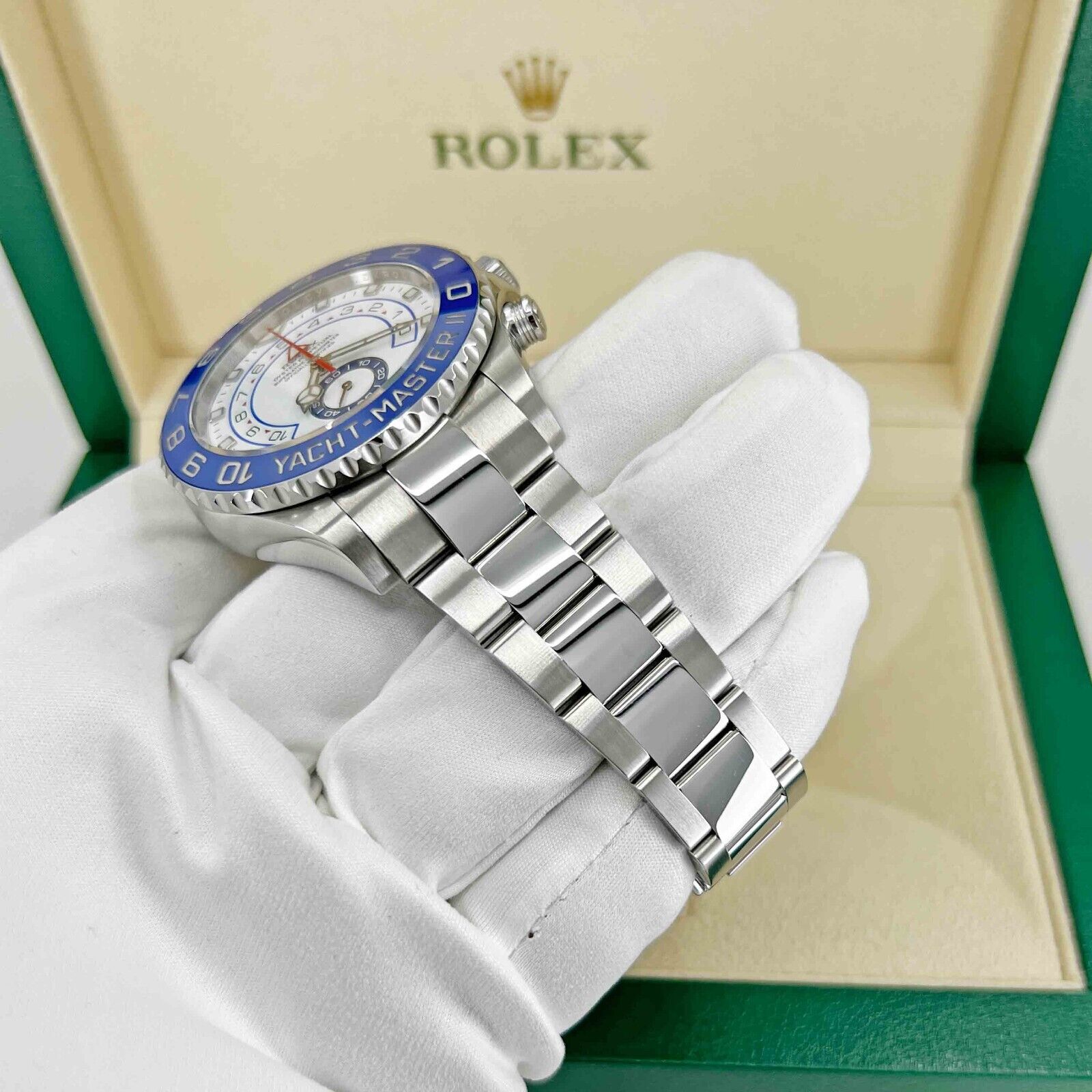 Rolex Yacht-Master II, Oystersteel, 44mm, Ref# 116680-0002, Side 1