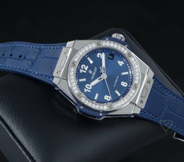 Hublot Big Bang, One Click Steel Blue Diamonds 39mm, Ref# 465.SX.7170.LR.1204, Strap