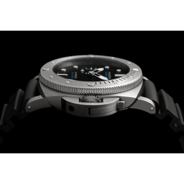 Side Panerai Submersible Ref# PAM01305