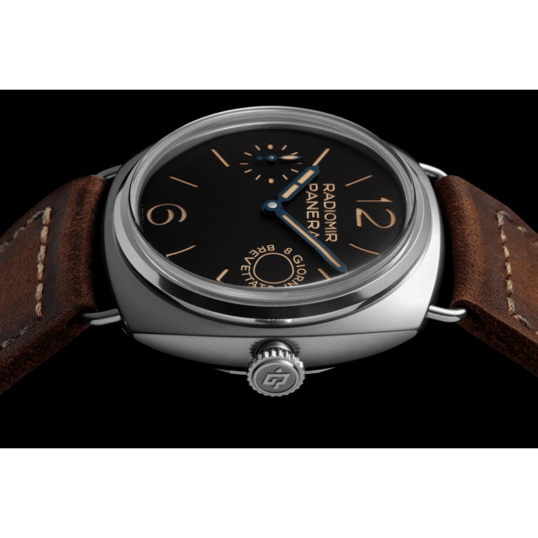 Side Panerai Radiomir 8 Days Ref# PAM00992