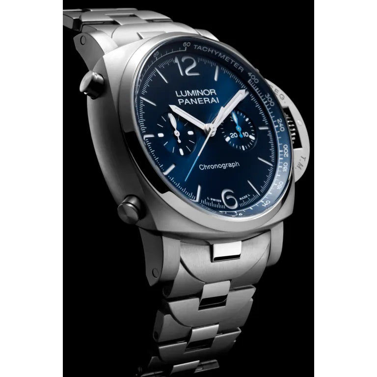 Side Panerai Luminor Chrono Ref# PAM01110