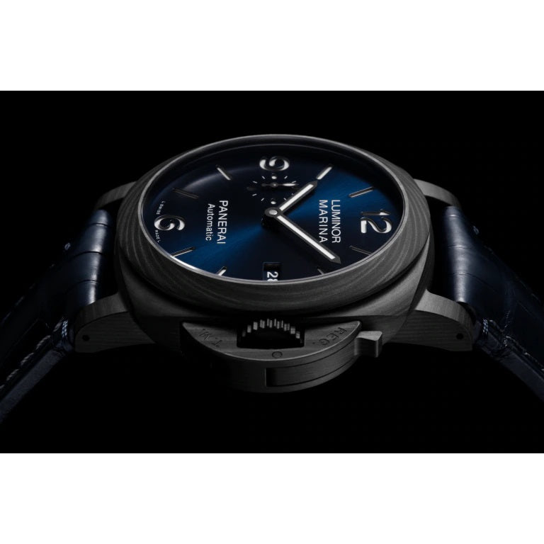Side Panerai Luminor Marina Carbotech™ Blu Notte Ref# PAM01664