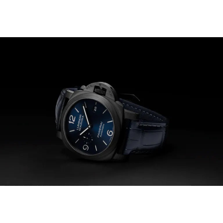 Side Panerai Luminor Marina Carbotech™ Blu Notte Ref# PAM01664