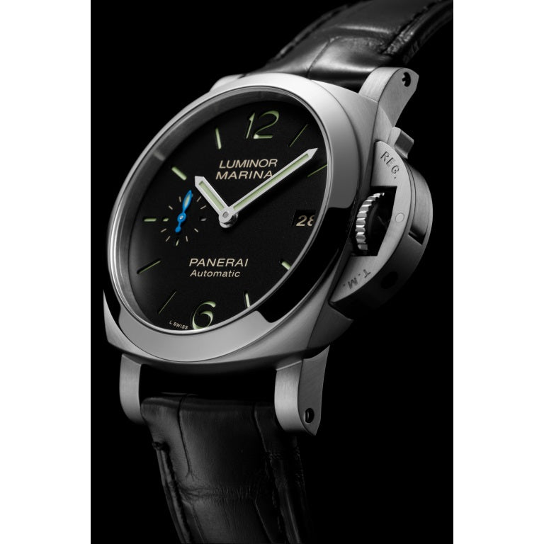 Side Panerai Luminor Quaranta Ref# PAM01372