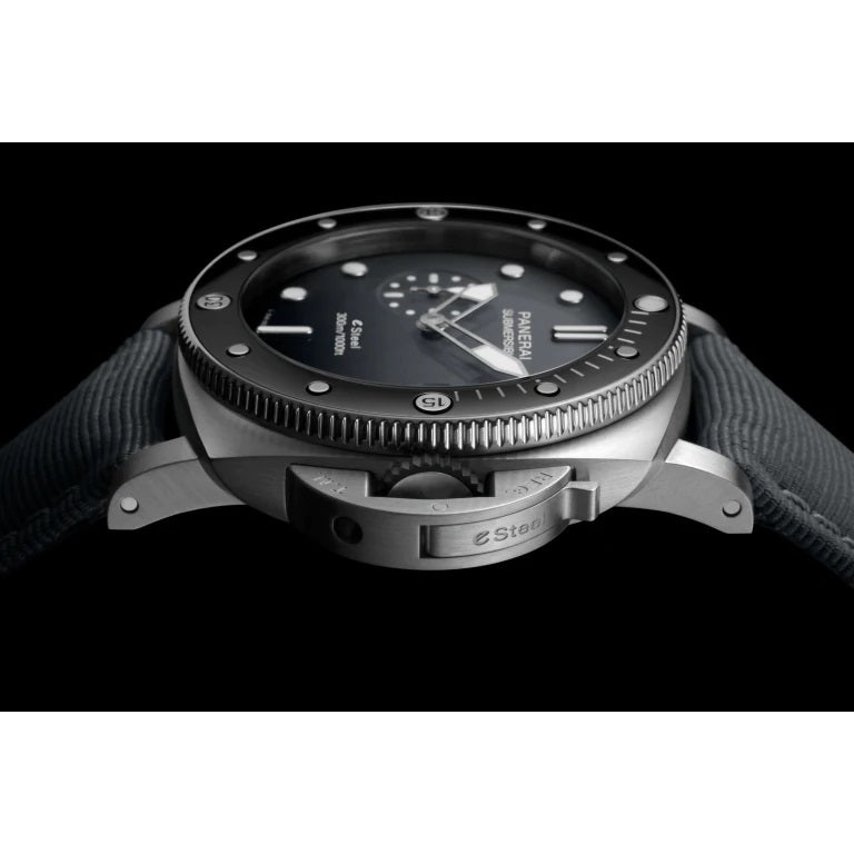Side Panerai Submersible QuarantaQuattro ESteel™ Grigio Roccia Ref# PAM01288
