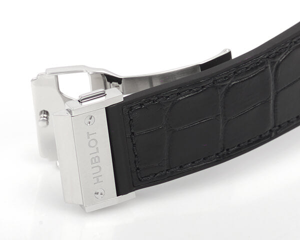 Hublot Classic Fusion Automatic 45mm, Ref# 511.NX.2611.LR, Clasp