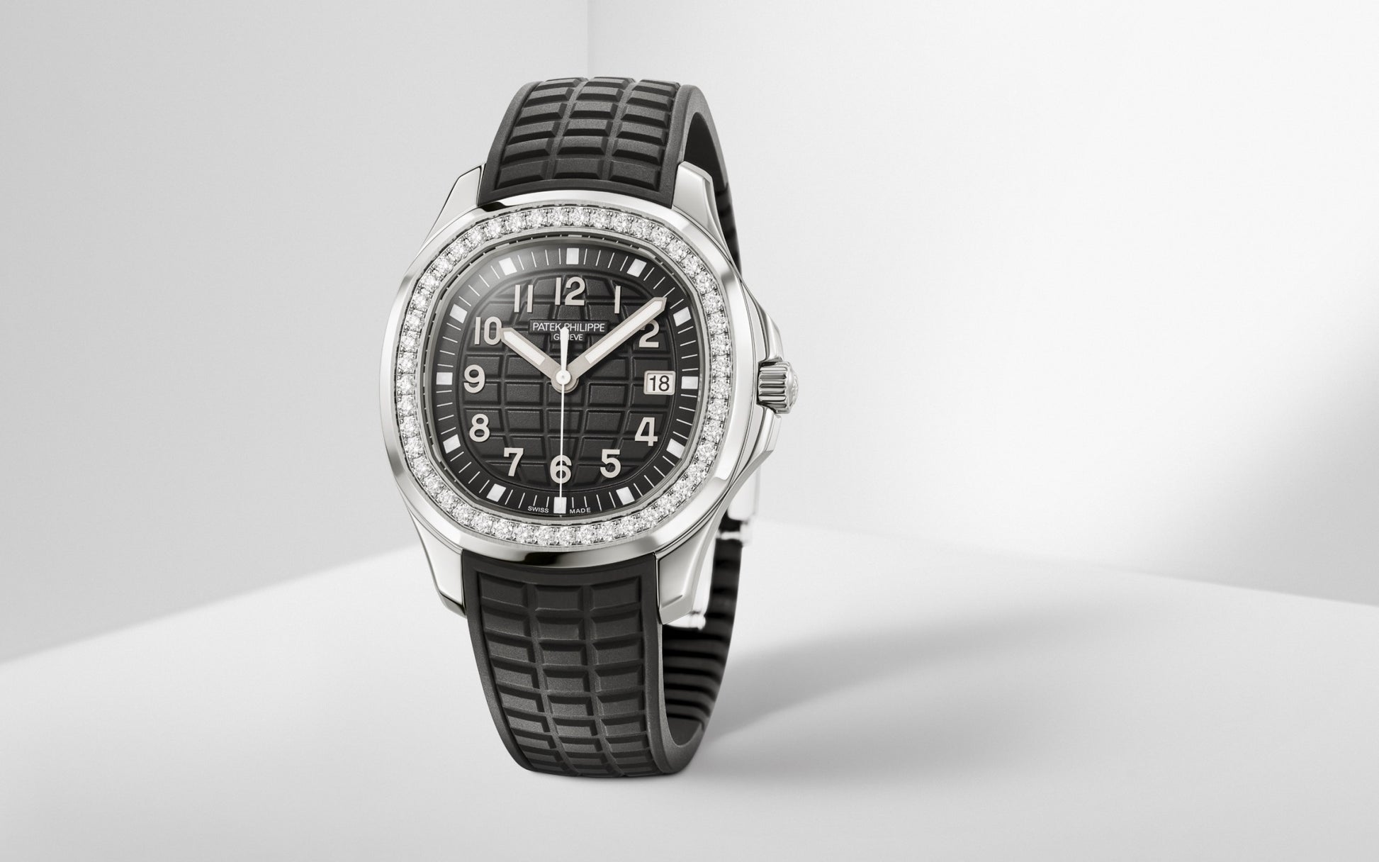 Patek Philippe Aquanaut Luce, Stainless Steel, 38,8mm, Ref# 5267/200A-001, main view
