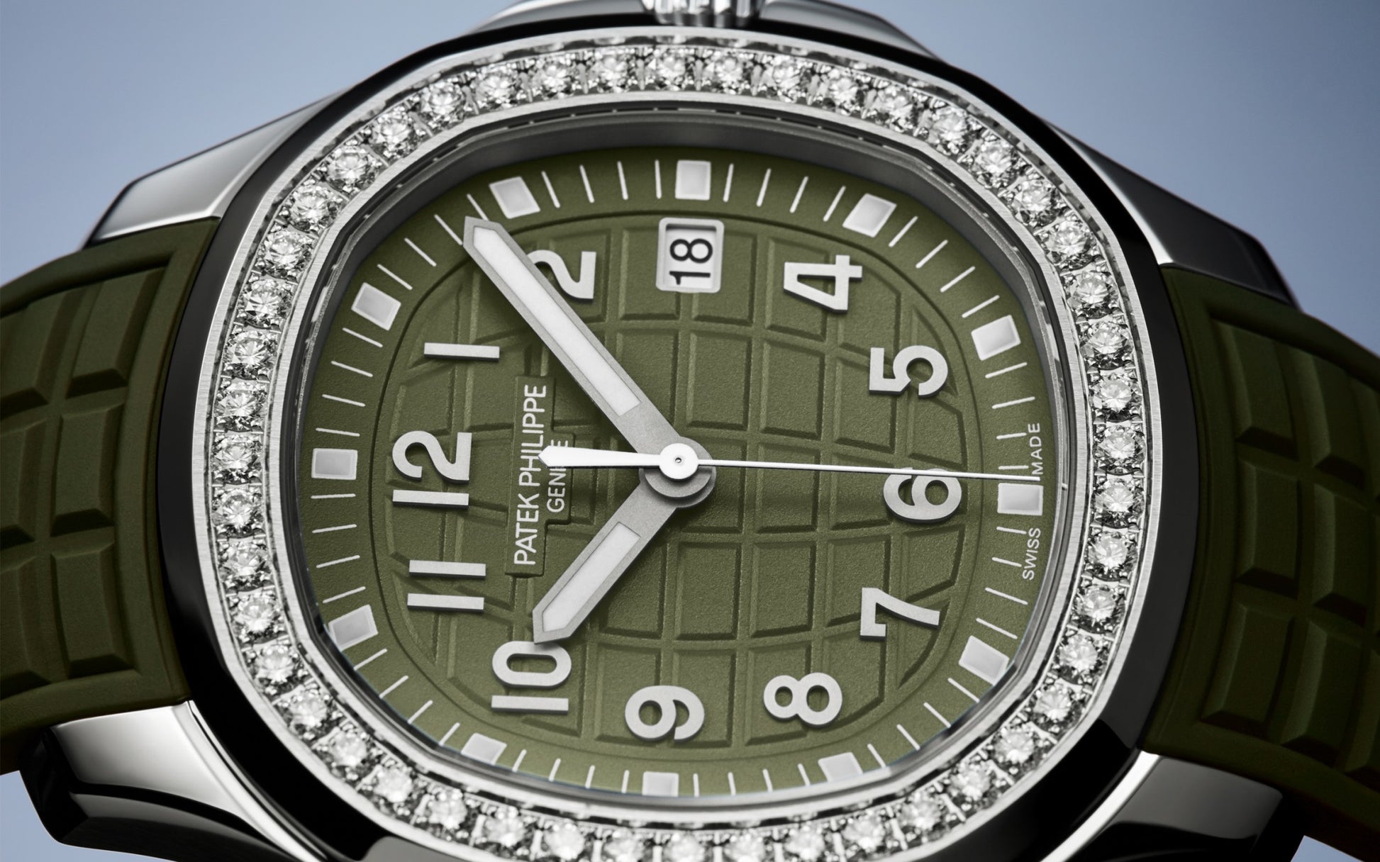 Patek Philippe Aquanaut Luce, Stainless Steel, 38,8mm, Ref# 5267/200A-011, Hands
