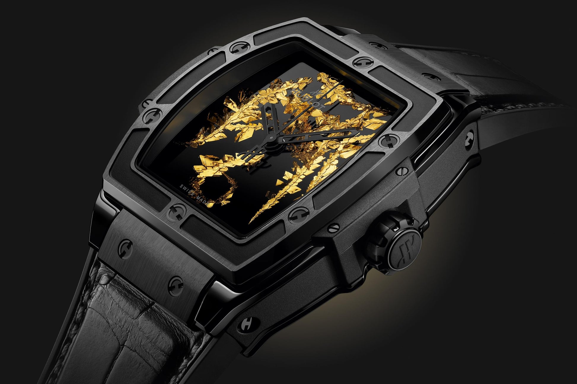 Side Hublot Spirit of Big Bang GOLD CRYSTAL Ref# 643.CX.0660.LR