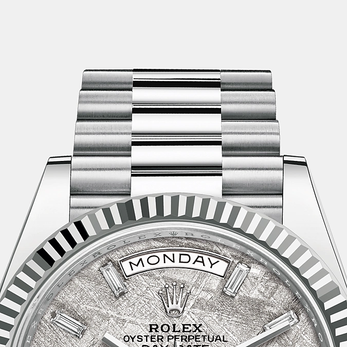 Rolex Day-Date, 40mm, Platinum, Ref# 228236-0011, Bezel, Bracelet