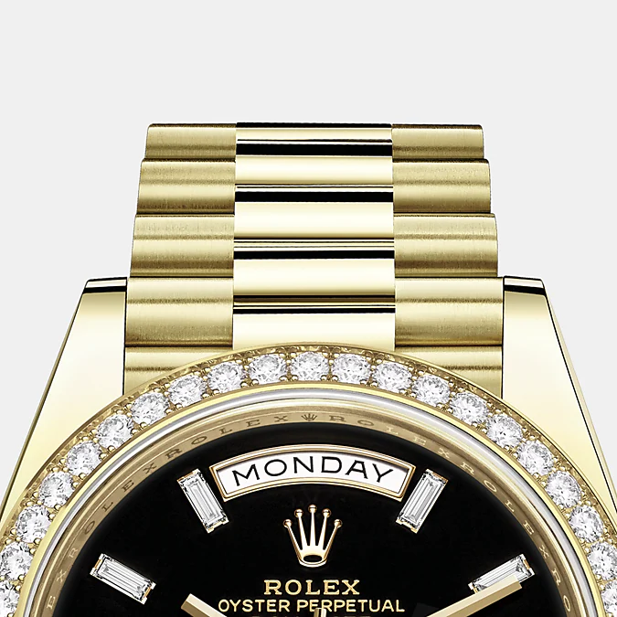 Rolex Day-Date, 40mm, 18k White Gold, Ref# 228348rbr-0039, Bezel, bracelet