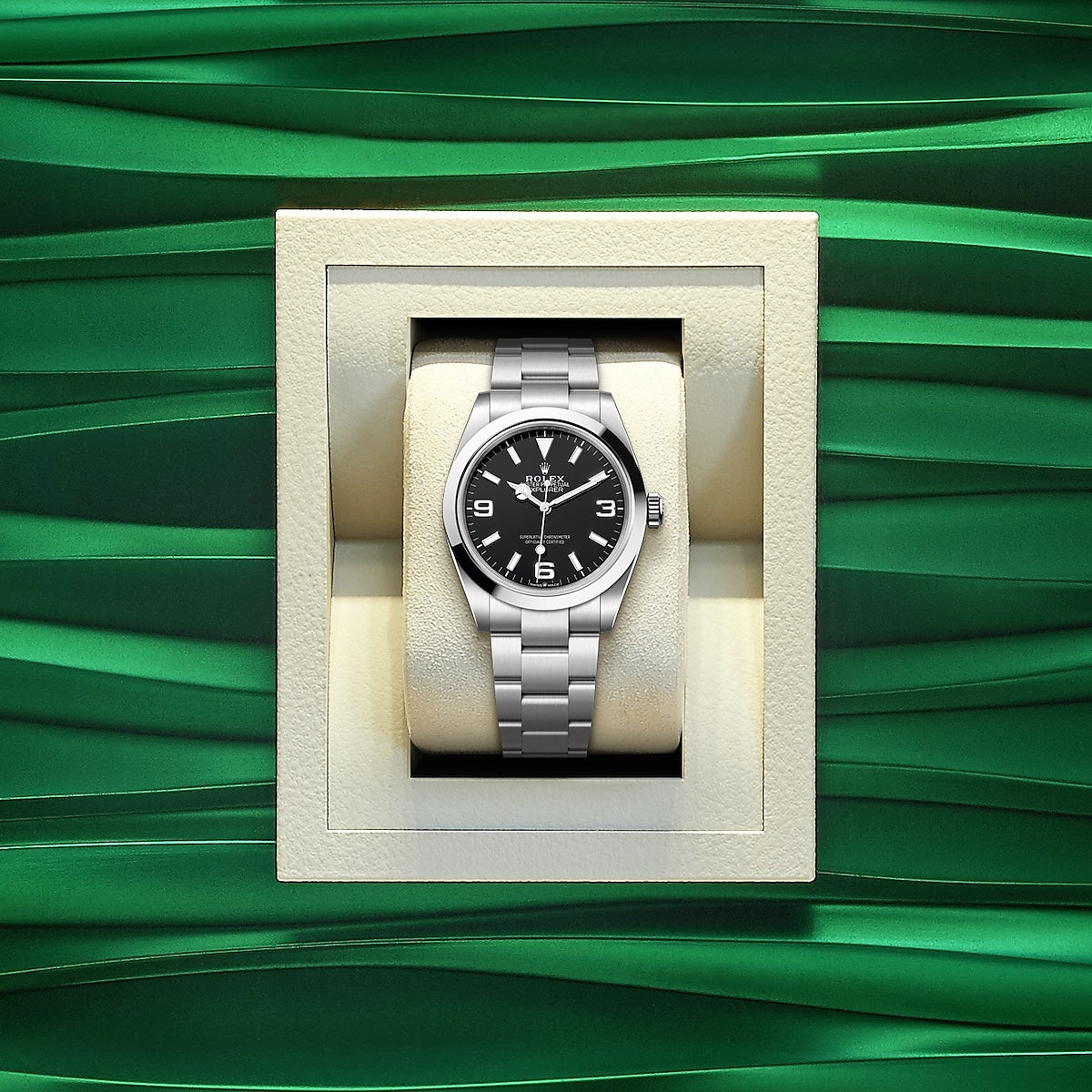Rolex Explorer 40, Oystersteel, 40mm, Ref# 224270-0001, Watch in a box