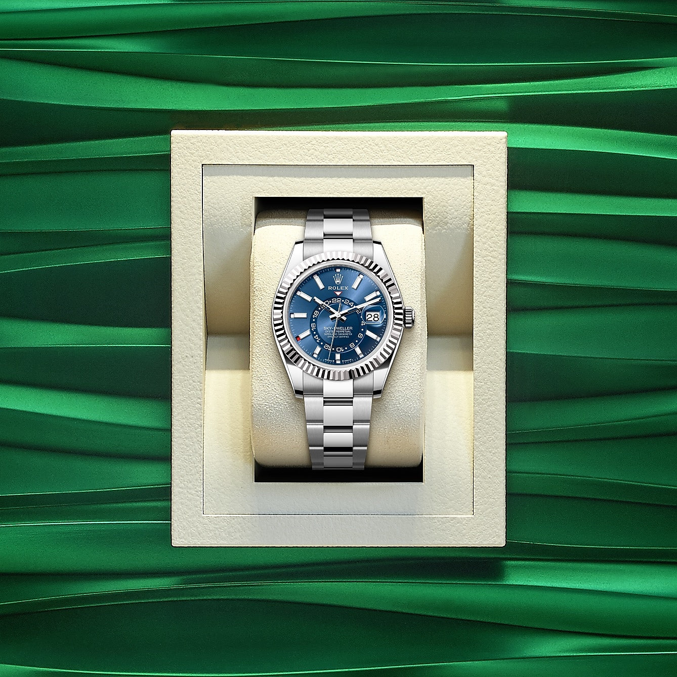 Rolex Sky-Dweller, 42mm, Oystersteel and 18k White Gold, Ref# 336934-0005, Watch in a box