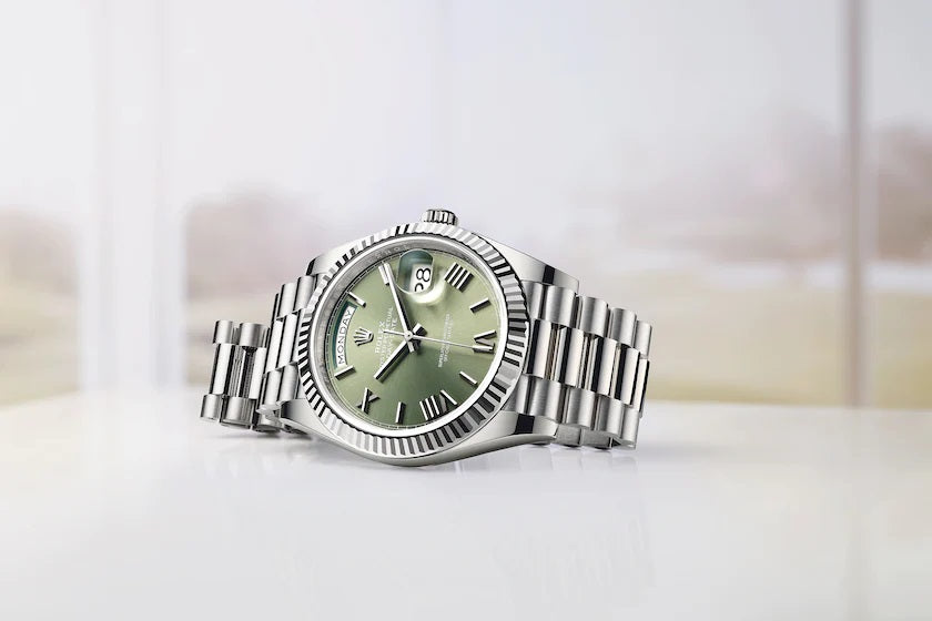 Side Rolex Day-Date 40 White gold Ref# 228239-0033