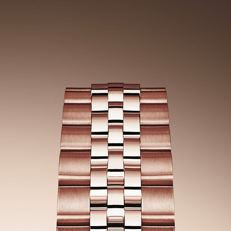 Rolex Lady-Datejust 28, 18kt Everose Gold and diamonds, Ref# 279135RBR-0018, Bracelet