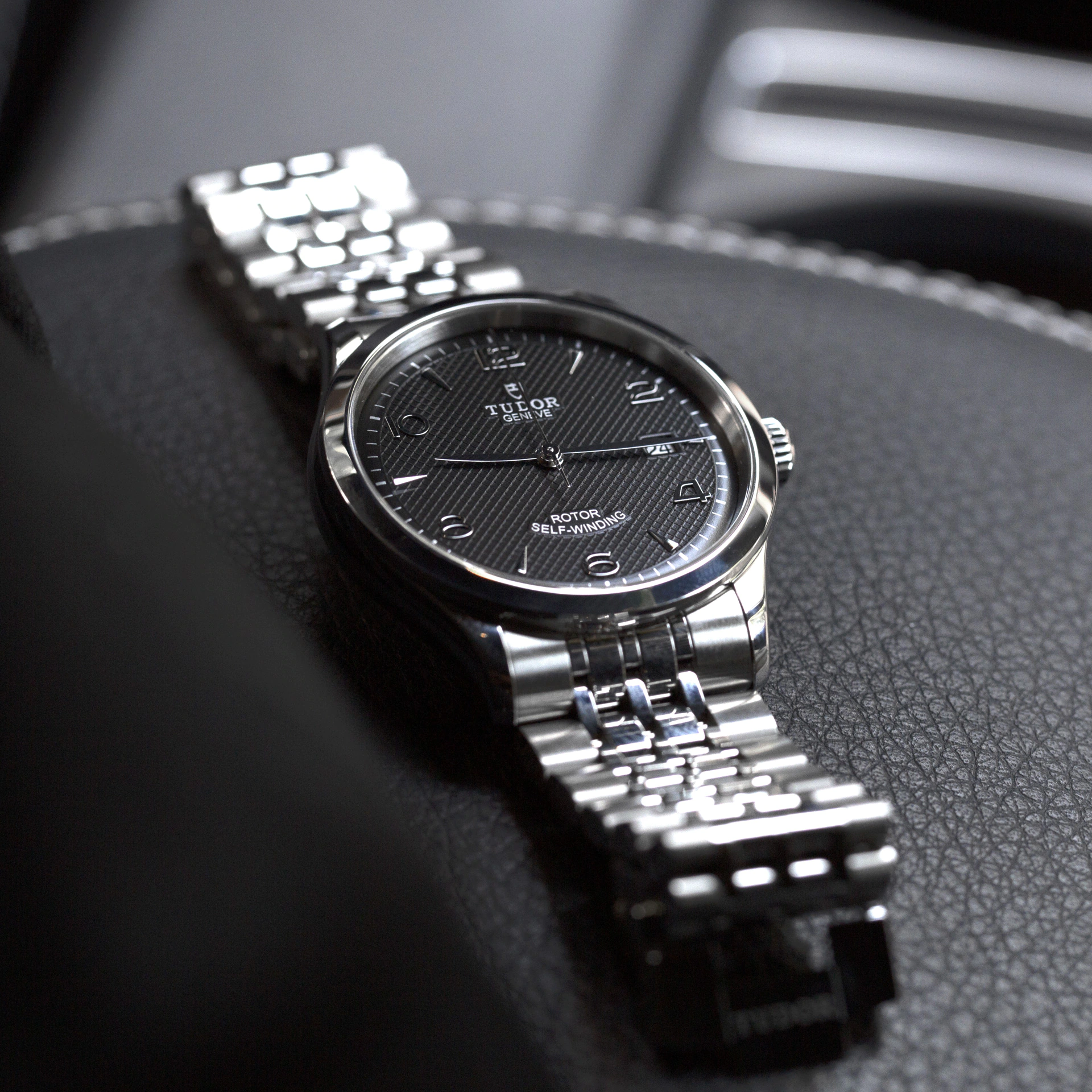 Tudor 1926 black outlet